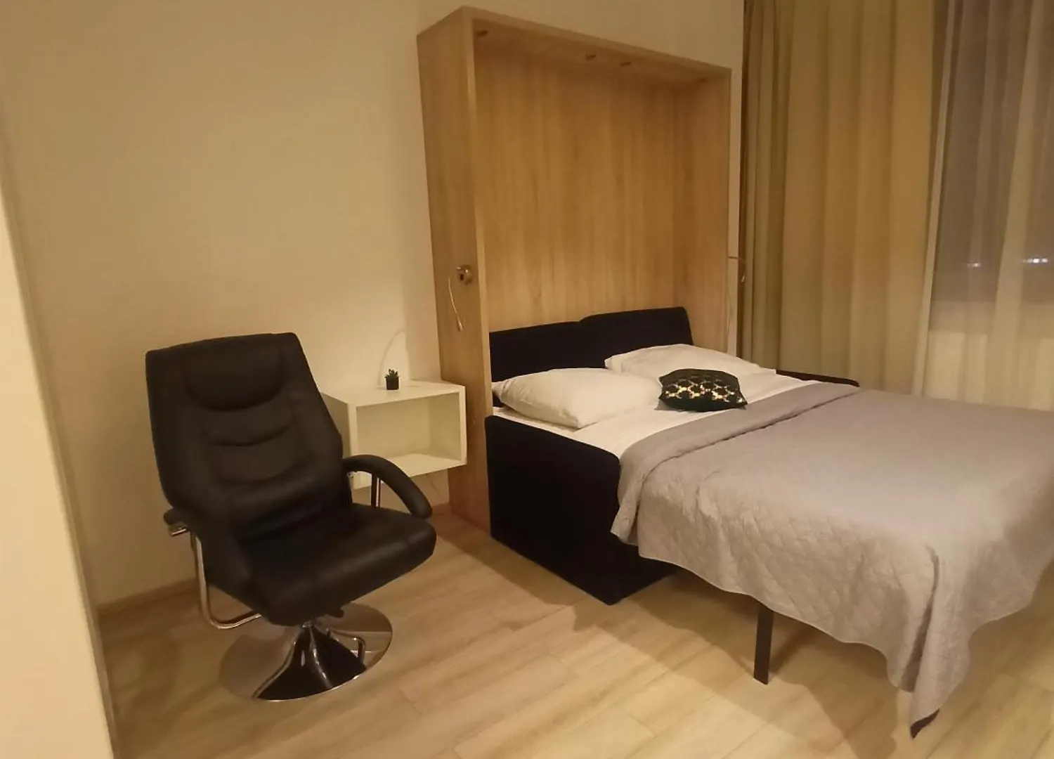 Apartment Zlatarooms 110 Warsaw
